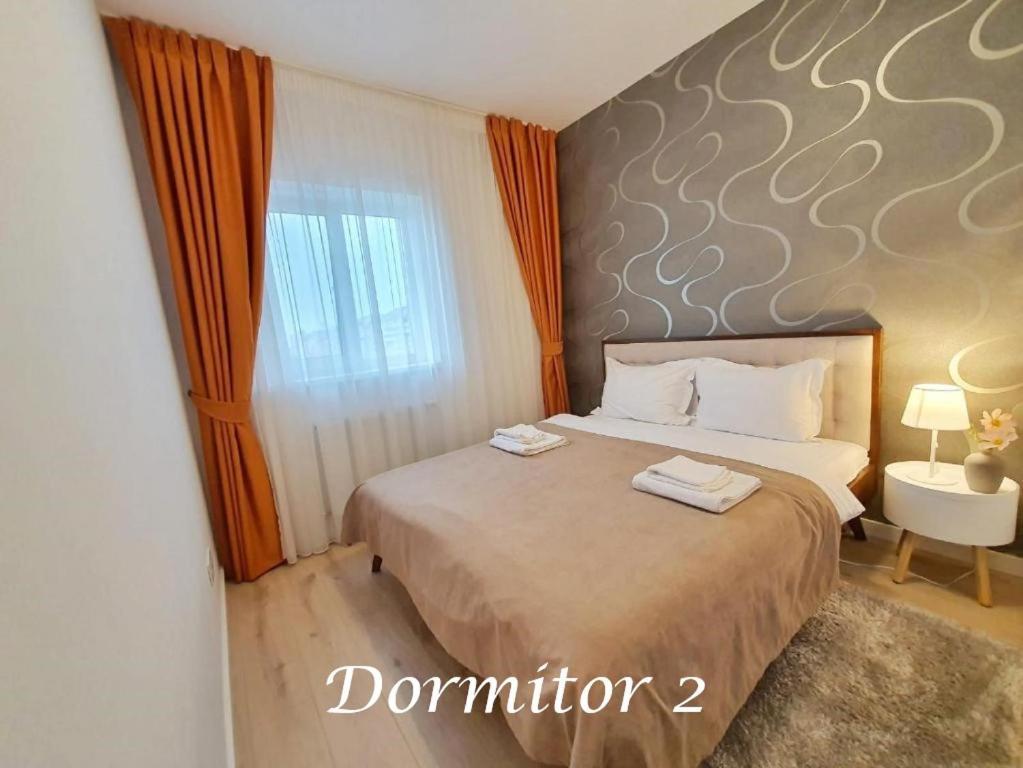 Elias Central Apartment - 2 Bedrooms & Free Parking Oradea Exterior photo